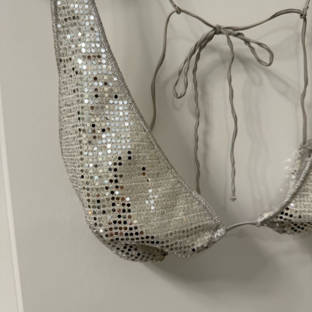 Oseree Disco 90’s Bikini Top Only in Silver Revolve - Picture 5 of 8